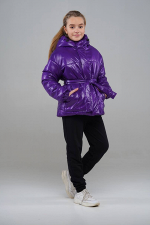 Стильная фиолетовая дутая куртка с капюшоном для девочек