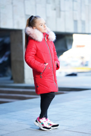 Подовжена зимова куртка для дівчаток червоного кольору